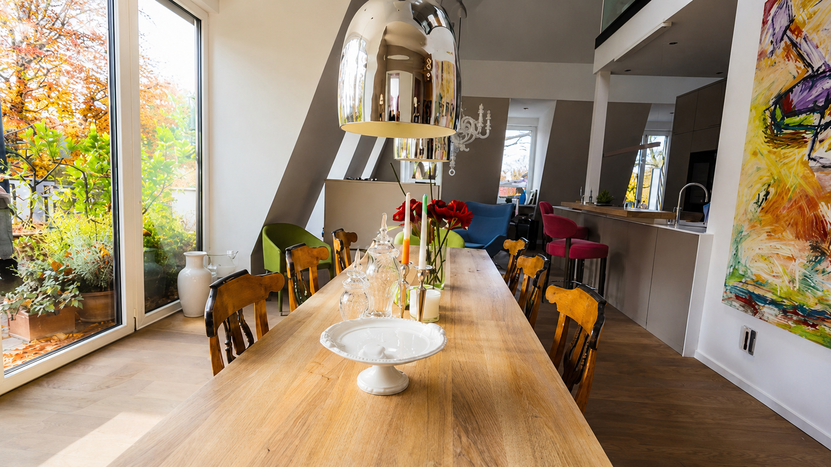 Exklusive 3-Zimmer-Dachgeschosswohnung in der Romanstraße, Nymphenburg München