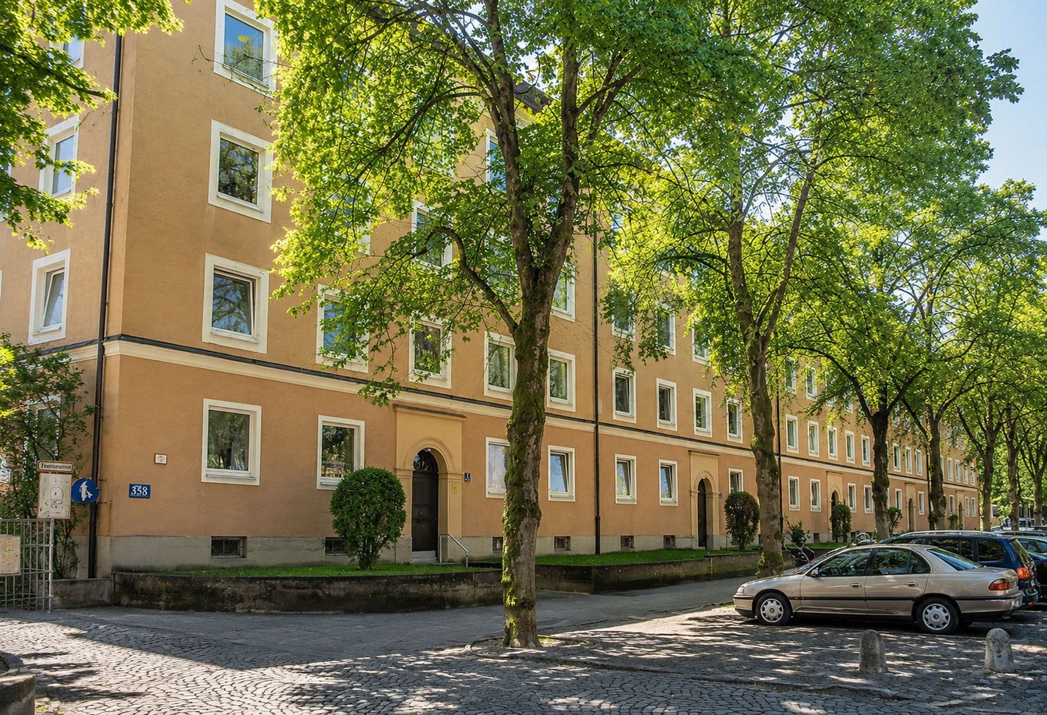 1-Zimmer-Apartment mit Einbauküche und Balkon in Giesing
